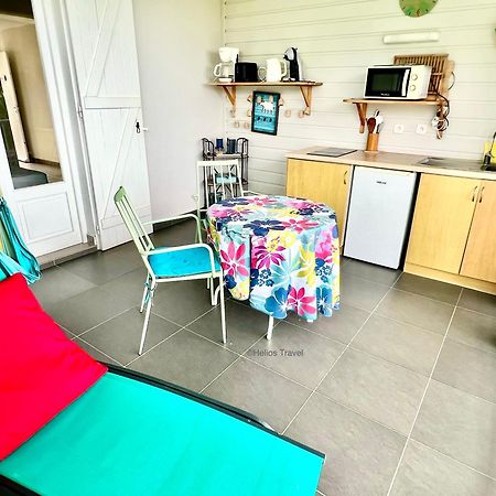 Appartement Tillet. O Coeur De Deshaies. エクステリア 写真
