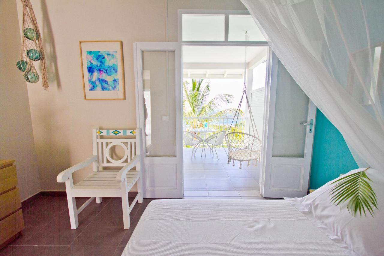 Appartement Tillet. O Coeur De Deshaies. エクステリア 写真
